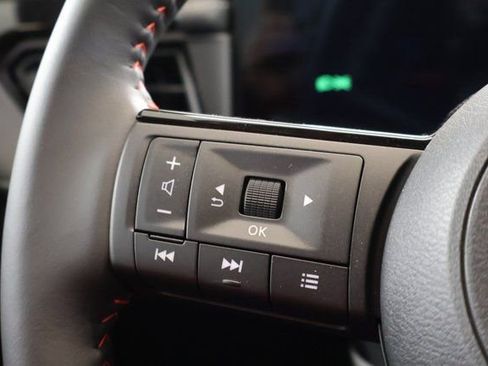 New 2026 Nissan Kicks SR w/ SR Premium Package FWD image 15