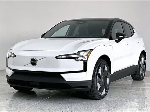 New 2026 Volvo EX30 Plus w/ Protection Package Premier AWD/4WD image 2