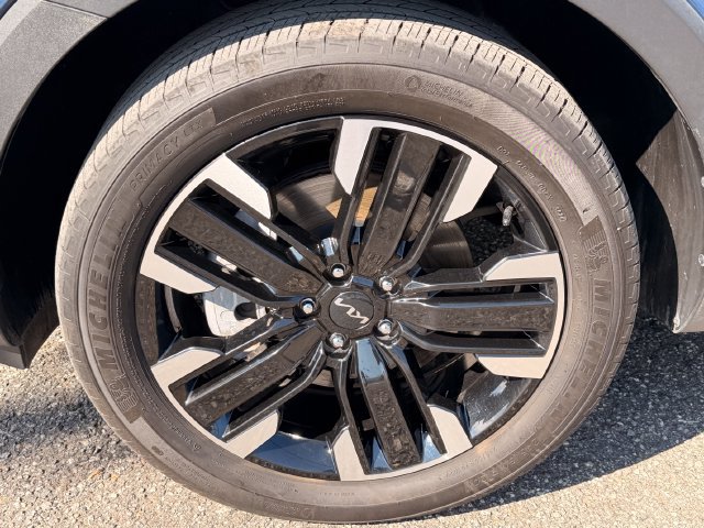 Certified 2025 Kia Telluride SX Prestige AWD/4WD image 10