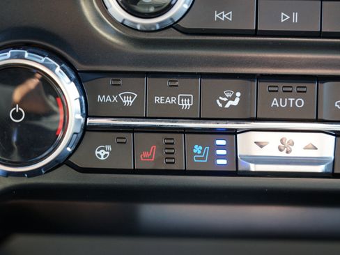 Used 2024 Ford F150 Lariat w/ Equipment Group 502A High image 40