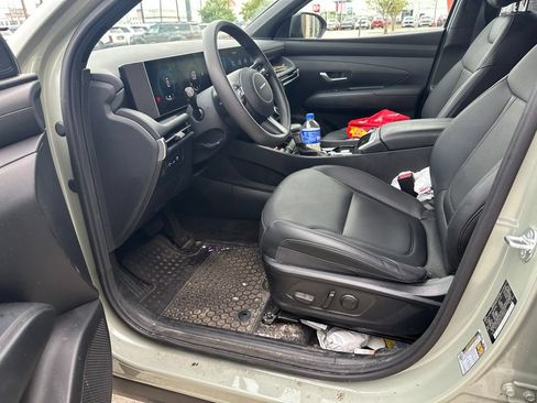 Used 2026 Hyundai Santa Cruz SEL FWD image 2