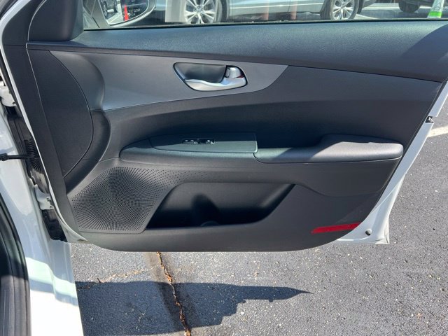 Used 2020 Kia Forte Sedan FWD image 27