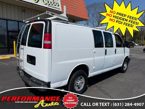 Used 2017 Chevrolet Express 2500 w/ Chrome Appearance Package image 6