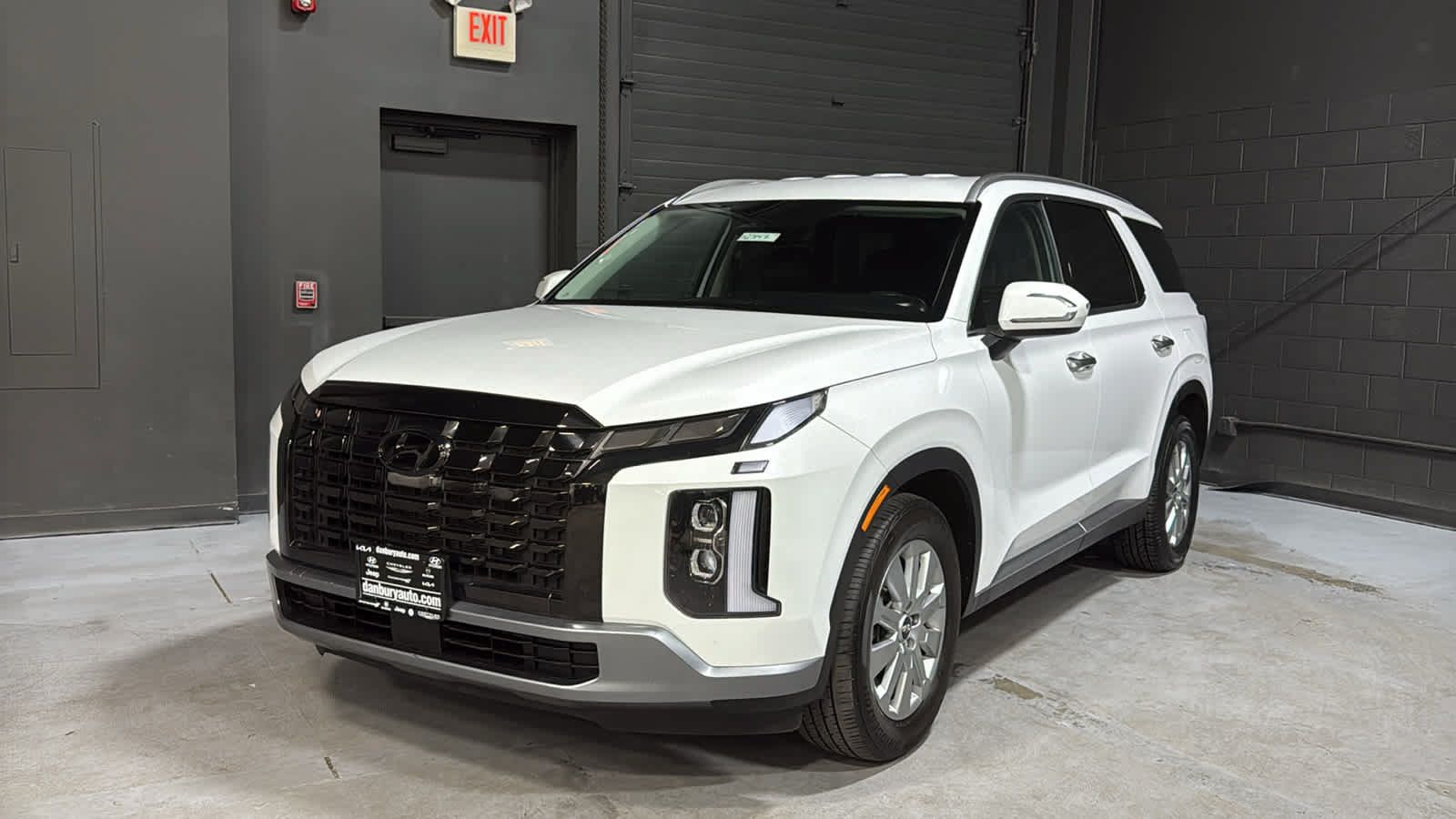 Used 2024 Hyundai Palisade SEL AWD/4WD image 3