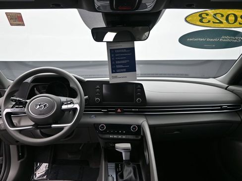 Certified 2023 Hyundai Elantra SEL image 20