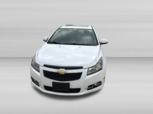 Used 2013 Chevrolet Cruze LTZ w/ Enhanced Safety Package FWD image 8