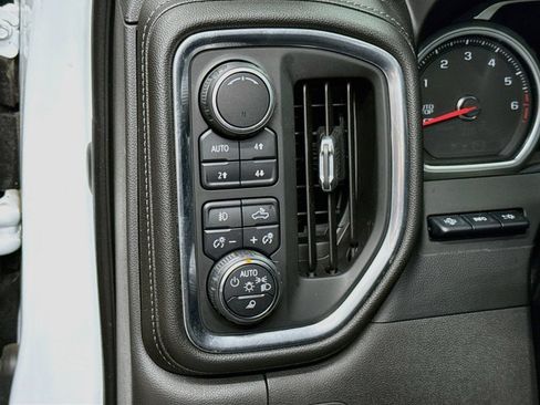 Used 2019 Chevrolet Silverado 1500 LTZ w/ LTZ Premium Package AWD/4WD image 13