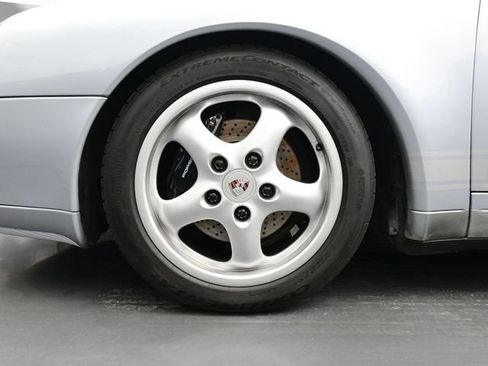 Used 1995 Porsche 911 Carrera RWD image 6