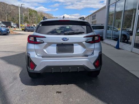 Used 2025 Subaru Crosstrek 2.5i Limited w/ Crosstrek Mirror Package AWD/4WD image 4