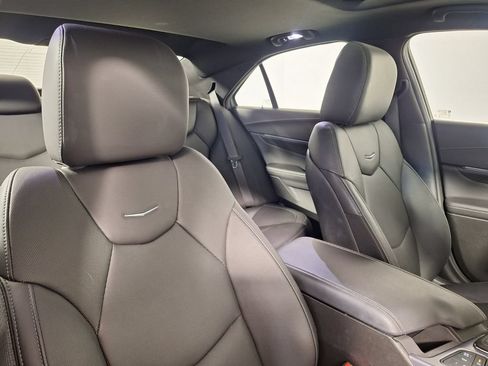 Used 2025 Cadillac CT4 Premium Luxury RWD image 27