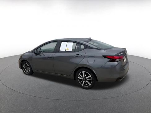 Used 2025 Nissan Versa SV FWD image 10