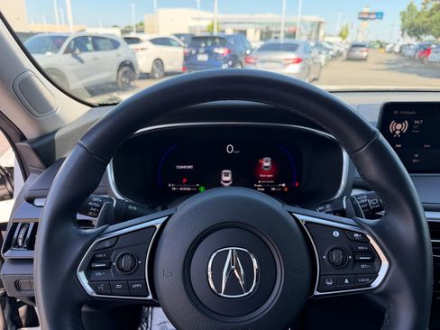 Certified 2024 Acura MDX SH-AWD w/ Technology Package image 13