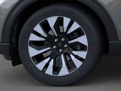 New 2026 Ford Explorer Platinum AWD/4WD image 19