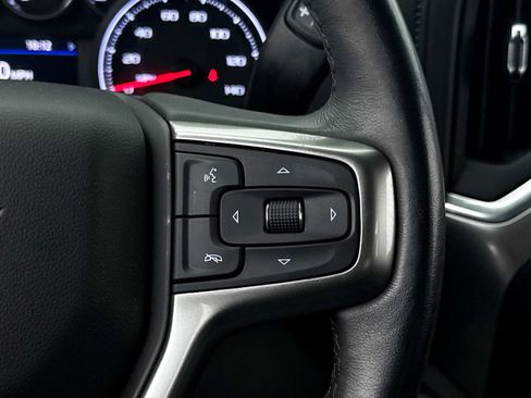 Used 2021 Chevrolet Silverado 1500 LT AWD/4WD image 31