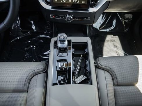 New 2026 Volvo XC90 T8 Ultra AWD/4WD image 31