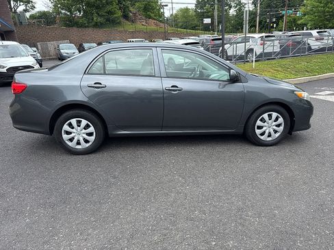 Used 2010 Toyota Corolla S FWD image 3