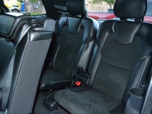 Used 2019 Volvo XC90 T6 R-Design w/ Protection Package image 33