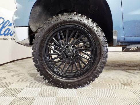 Used 2024 Chevrolet Silverado 1500 LT w/ All Star Edition Plus AWD/4WD image 8