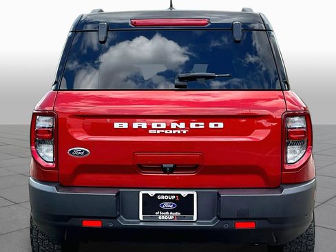 Used 2022 Ford Bronco Sport Outer Banks w/ Tech Package AWD/4WD image 5