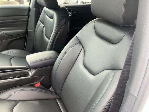 New 2026 Jeep Compass Limited AWD/4WD image 12