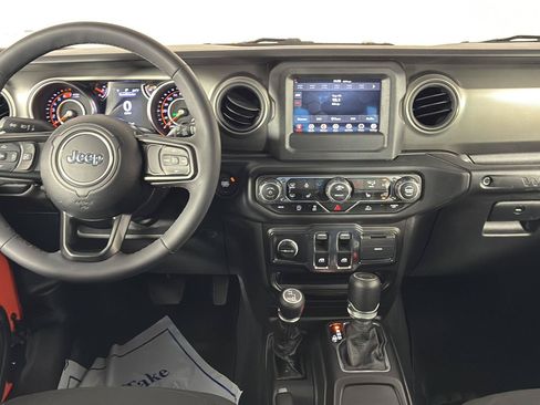 Used 2023 Jeep Wrangler Sport AWD/4WD image 20
