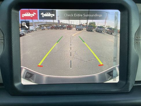 Used 2023 Jeep Gladiator Overland image 21