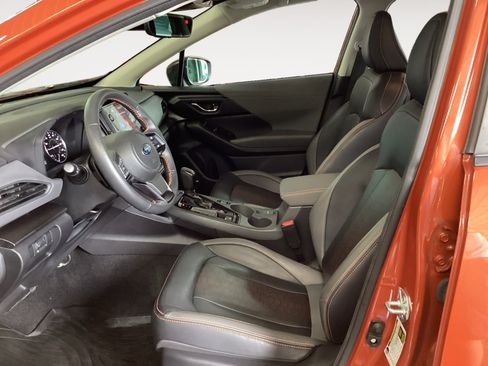 Certified 2024 Subaru Crosstrek 2.5i Limited w/ Crosstrek Mirror Package AWD/4WD image 9