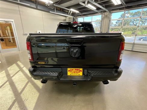 Used 2022 RAM 1500 Big Horn image 6
