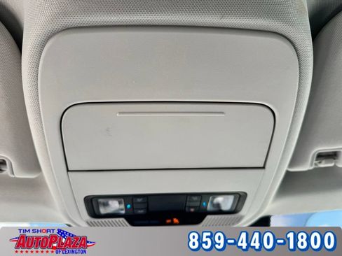 Used 2025 Ford Expedition Active AWD/4WD image 24