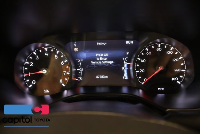 Used 2025 Jeep Compass Trailhawk AWD/4WD image 15