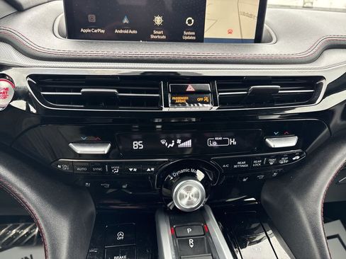 Used 2023 Acura MDX A-Spec image 17