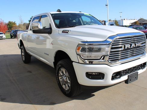 Used 2024 RAM 2500 Laramie w/ Safety Group image 5