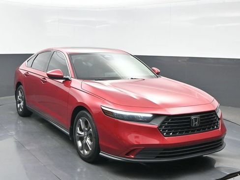 Used 2024 Honda Accord EX image 8