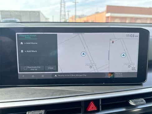 Used 2024 Kia Sorento S image 27