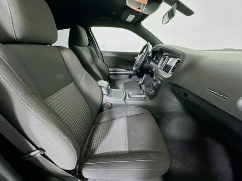 Used 2023 Dodge Charger SXT image 29