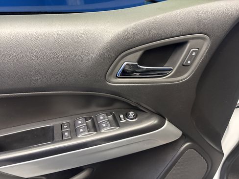 Used 2022 Chevrolet Colorado ZR2 AWD/4WD image 10