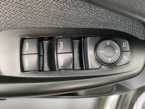 Used 2023 Chevrolet TrailBlazer LS AWD/4WD image 17