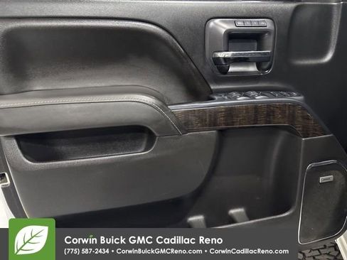 Used 2016 GMC Sierra 2500 Denali w/ Duramax Plus Package image 10