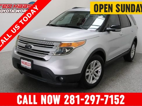 Used 2014 Ford Explorer XLT FWD image 1