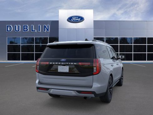 New 2025 Ford Expedition Platinum w/ Driver's Package image 37