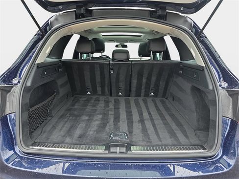 Used 2019 Mercedes-Benz GLC 300 4MATIC image 14