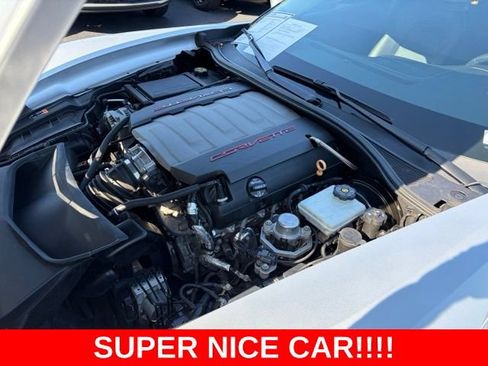 Used 2019 Chevrolet Corvette Stingray Coupe w/ 1LT RWD image 11