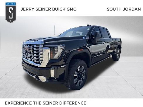 Used 2024 GMC Sierra 2500 Denali w/ Denali Reserve Package AWD/4WD image 1