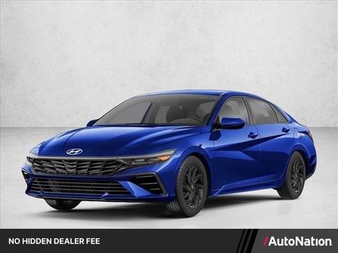 Used 2025 Hyundai Elantra Sport FWD image 1