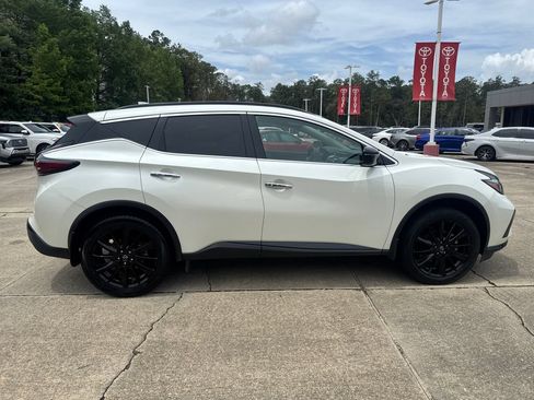 Used 2023 Nissan Murano SV w/ SV Midnight Edition Package FWD image 8