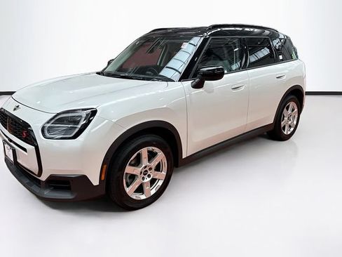 Certified 2025 MINI Cooper Countryman S w/ Comfort Package Max AWD/4WD image 1