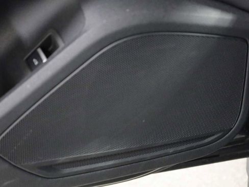 Used 2023 Audi A4 2.0T Premium w/ Convenience Package image 17