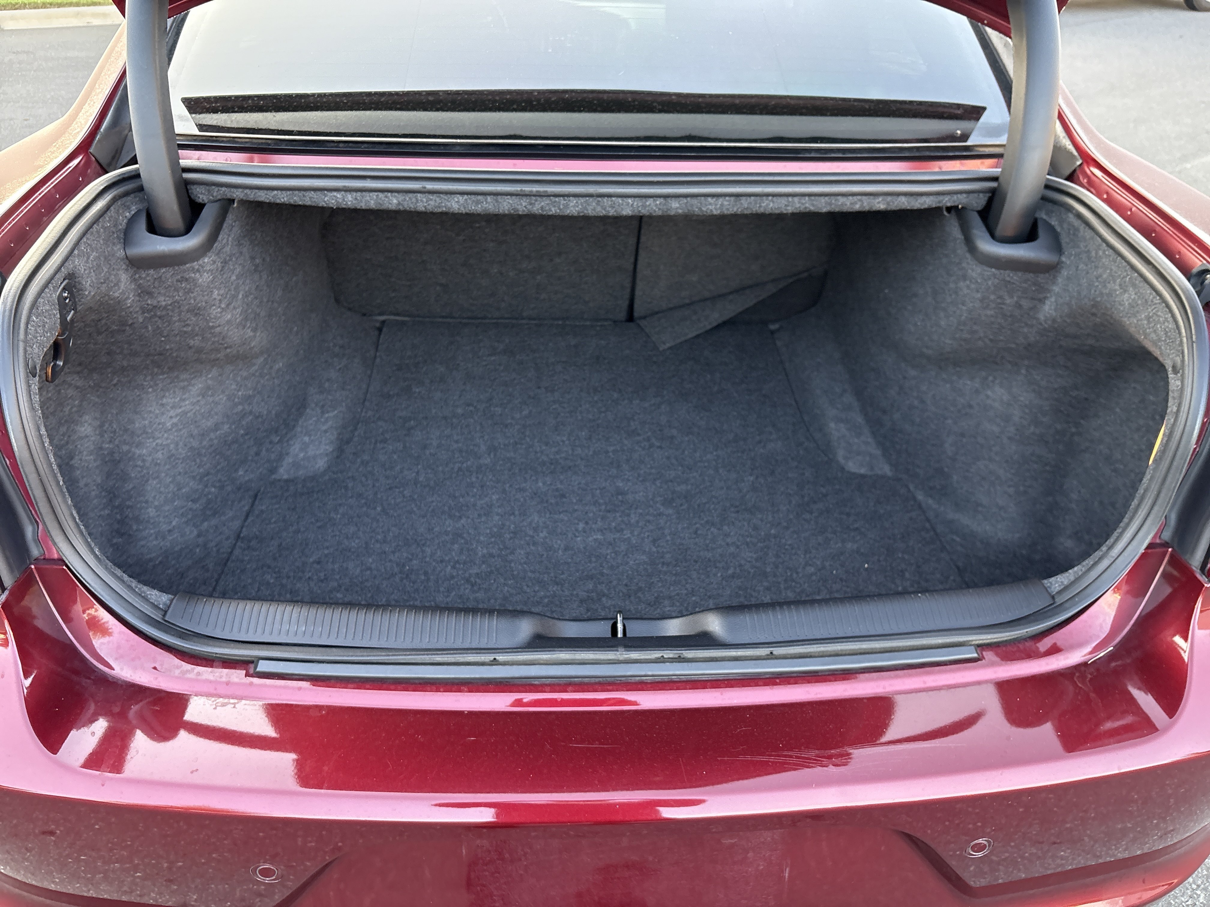 Used 2022 Dodge Charger SXT RWD image 33