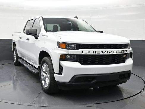 Used 2021 Chevrolet Silverado 1500 Custom w/ Custom Max Trailering Package AWD/4WD image 7