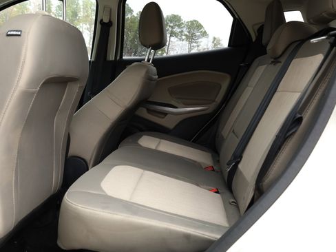 Used 2021 Ford EcoSport SE w/ SE Convenience Package image 10